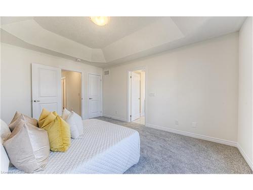 223 Broadacre Drive Drive, Kitchener, ON - Indoor Photo Showing Bedroom