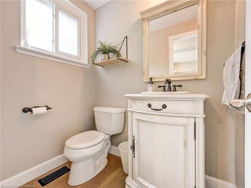 5 Core Crescent, Brampton, ON - Indoor Photo Showing Bathroom