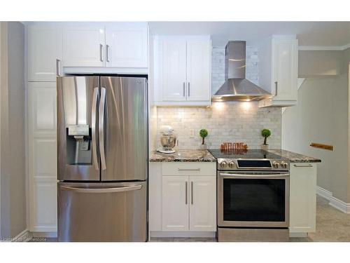 164 Mcmurchy Avenue S, Brampton, ON - Indoor Photo Showing Kitchen With Stainless Steel Kitchen With Upgraded Kitchen