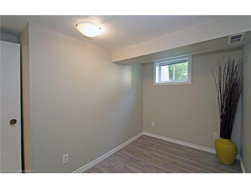 164 Mcmurchy Avenue S, Brampton, ON - Indoor Photo Showing Other Room