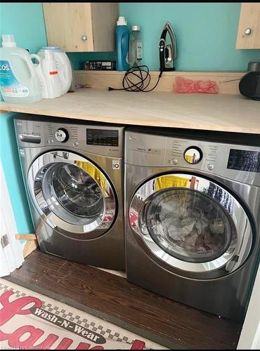 414 Sunset Cove Road, Callander, ON - Indoor Photo Showing Laundry Room