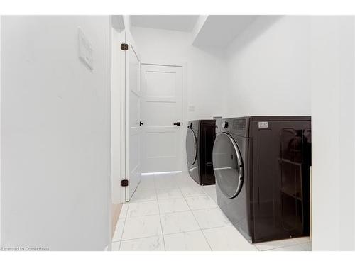 61 Wheatfield Road, Barrie, ON - Indoor Photo Showing Laundry Room