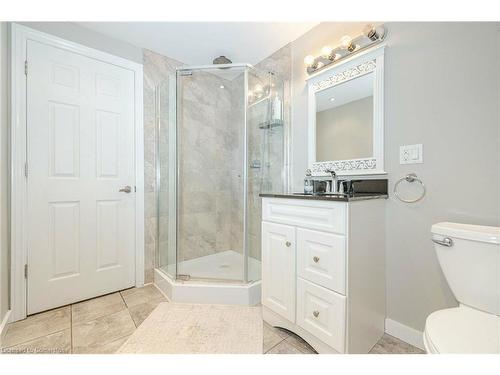 7521 Keenansville Road, Tottenham, ON - Indoor Photo Showing Bathroom