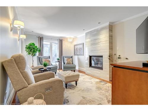 2476 Hargood Place, Mississauga, ON - Indoor Photo Showing Living Room With Fireplace