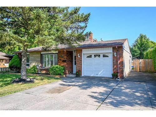 8362 Parkway Drive, Niagara Falls, ON - Outdoor