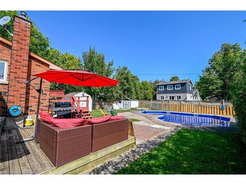 8362 Parkway Drive, Niagara Falls, ON - Outdoor With In Ground Pool With Deck Patio Veranda