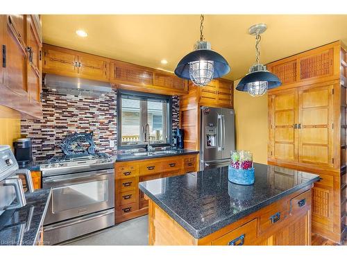 14 Royce Avenue, Brampton, ON - Indoor Photo Showing Kitchen With Double Sink