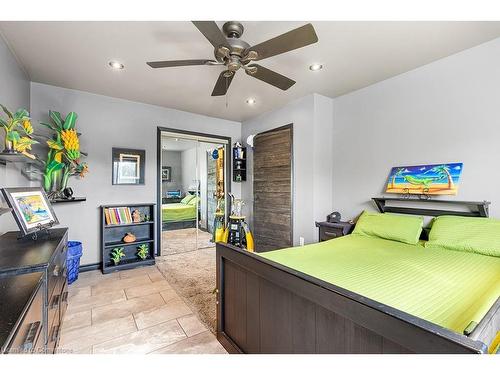 14 Royce Avenue, Brampton, ON - Indoor Photo Showing Bedroom