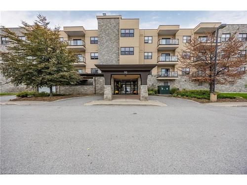 313-91 Raglan Street, Collingwood, ON - Outdoor With Balcony With Facade