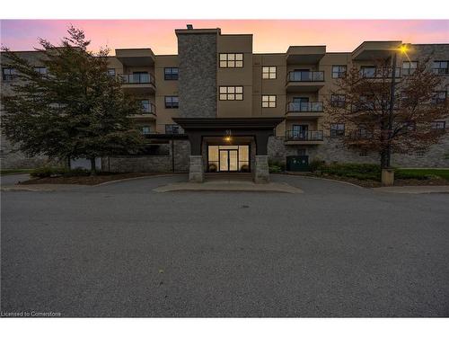 313-91 Raglan Street, Collingwood, ON - Outdoor With Balcony With Facade