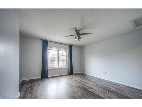 F2-70 Willowrun Drive, Kitchener, ON - Indoor Photo Showing Other Room