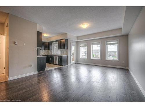 F2-70 Willowrun Drive, Kitchener, ON - Indoor