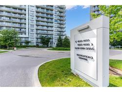 PH07-4633 Glen Erin Drive  Mississauga, ON L5M 0Y6