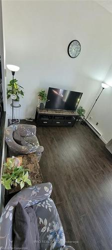 49-1310 Fieldlight Boulevard, Pickering, ON - Indoor Photo Showing Other Room