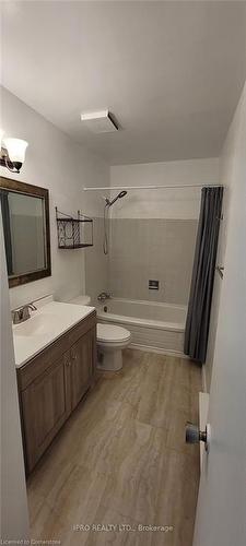 49-1310 Fieldlight Boulevard, Pickering, ON - Indoor Photo Showing Bathroom