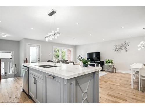 4271 Curia Crescent, Mississauga, ON - Indoor