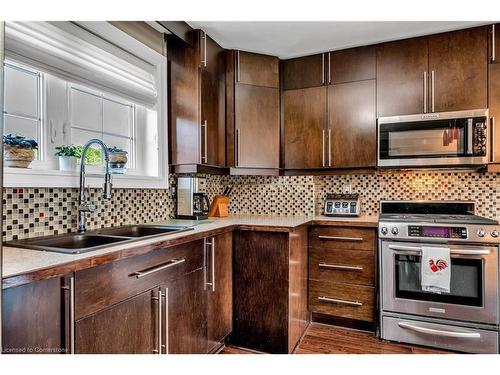 1371 Tansley Drive, Oakville, ON - Indoor Photo Showing Kitchen With Double Sink