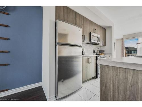 197 Village Gate, Wasaga Beach, ON - Indoor Photo Showing Kitchen