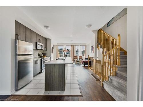 197 Village Gate, Wasaga Beach, ON - Indoor Photo Showing Kitchen