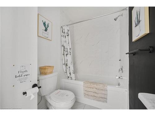 197 Village Gate, Wasaga Beach, ON - Indoor Photo Showing Bathroom