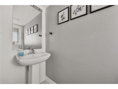 197 Village Gate, Wasaga Beach, ON - Indoor Photo Showing Bathroom