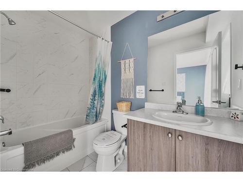 197 Village Gate, Wasaga Beach, ON - Indoor Photo Showing Bathroom