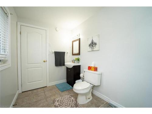 81 Shephard Avenue, New Tecumseth, ON - Indoor Photo Showing Bathroom