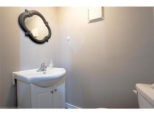 81 Shephard Avenue, New Tecumseth, ON - Indoor Photo Showing Bathroom