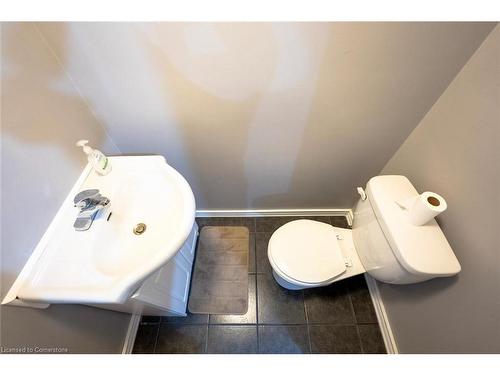 81 Shephard Avenue, New Tecumseth, ON - Indoor Photo Showing Bathroom