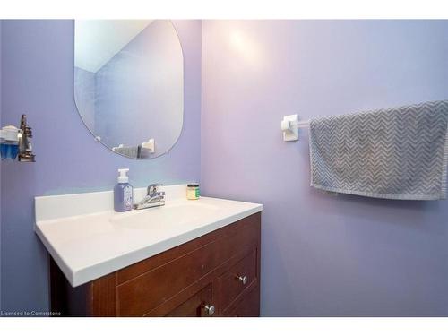 81 Shephard Avenue, New Tecumseth, ON - Indoor Photo Showing Bathroom