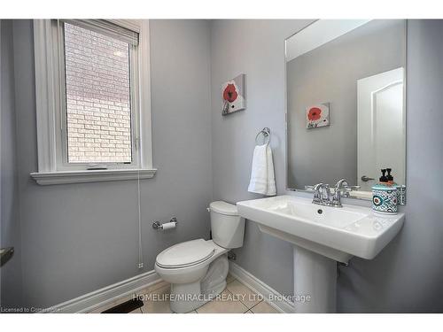 3974 Worthview Place, Mississauga, ON - Indoor Photo Showing Bathroom