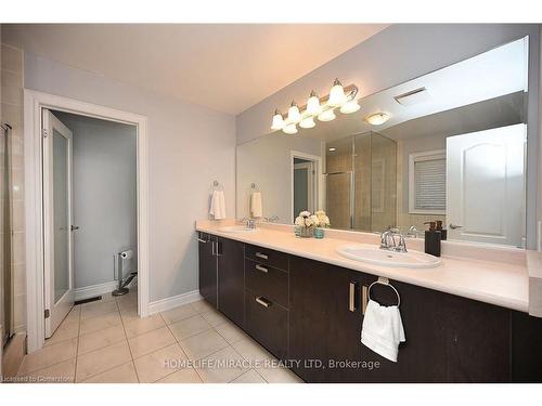 3974 Worthview Place, Mississauga, ON - Indoor Photo Showing Bathroom