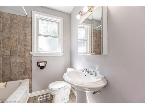 Main-557 Stirling Avenue S, Kitchener, ON - Indoor Photo Showing Bathroom