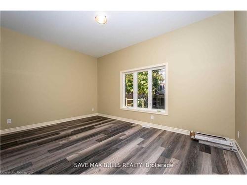 50 Ivy Crescent, Thorold, ON - Indoor Photo Showing Other Room