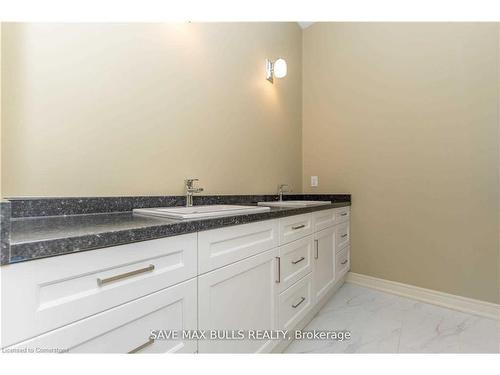 50 Ivy Crescent, Thorold, ON - Indoor Photo Showing Bathroom