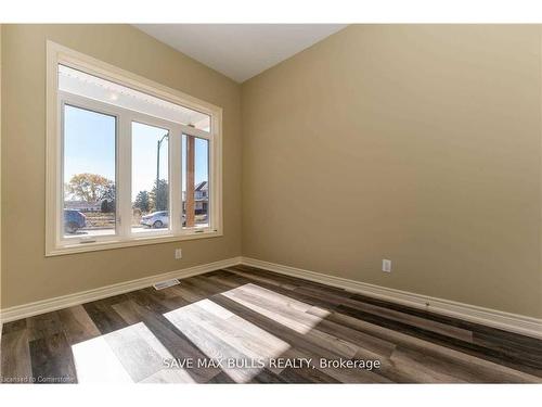 50 Ivy Crescent, Thorold, ON - Indoor Photo Showing Other Room