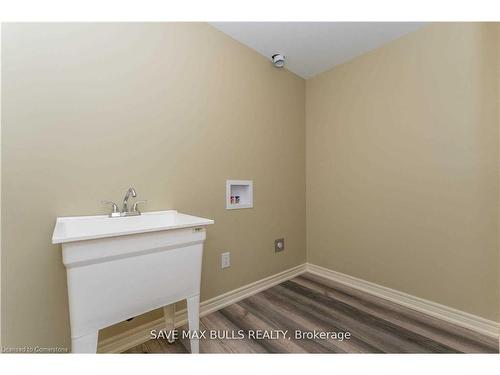 50 Ivy Crescent, Thorold, ON - Indoor Photo Showing Other Room