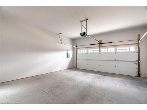 115 Lanz Boulevard, Blenheim, ON - Indoor Photo Showing Garage