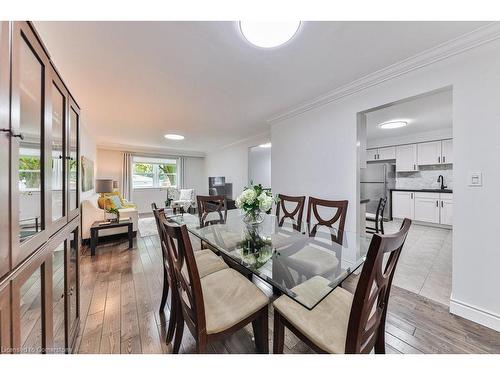 291 Antigua Road, Mississauga, ON - Indoor Photo Showing Dining Room