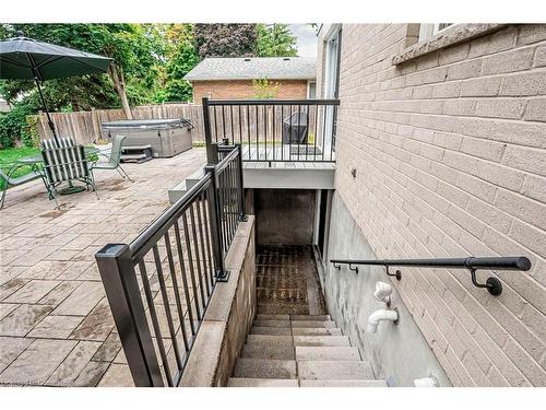 1825 Pattinson Crescent, Mississauga, ON - Outdoor With Deck Patio Veranda With Exterior