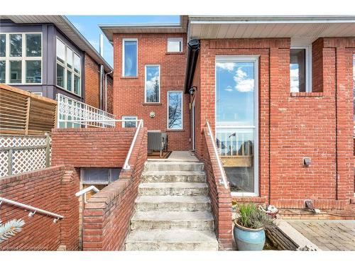 327A Lake Promenade, Toronto, ON - Outdoor With Exterior