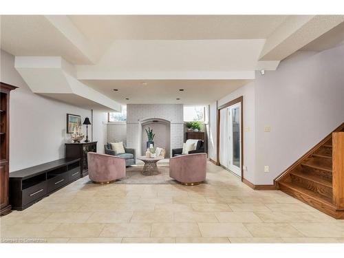 327A Lake Promenade, Toronto, ON - Indoor