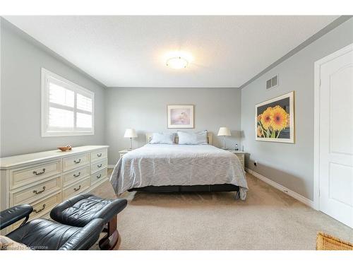 2484 Capilano Crescent, Oakville, ON - Indoor Photo Showing Bedroom