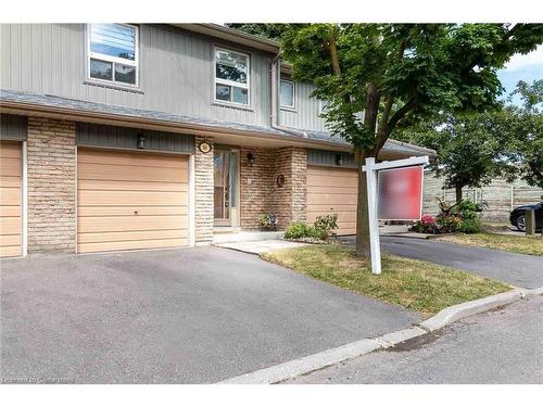 86-60 Hanson Road, Mississauga, ON - Outdoor