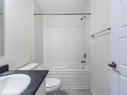 244 Ridge Road, Cambridge, ON - Indoor Photo Showing Bathroom