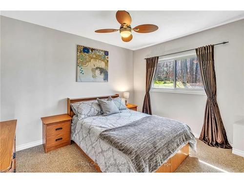 108 Old Highway 26, Meaford, ON - Indoor Photo Showing Bedroom