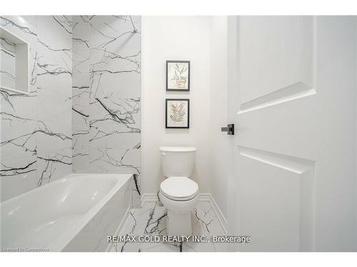 27 Lippa Drive, Caledon, ON - Indoor Photo Showing Bathroom