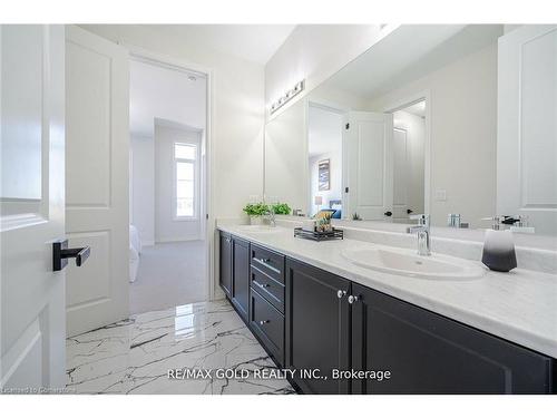 27 Lippa Drive, Caledon, ON - Indoor Photo Showing Bathroom