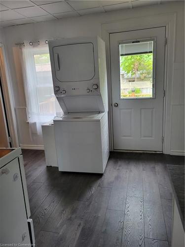 28 Major Street, London, ON - Indoor Photo Showing Laundry Room