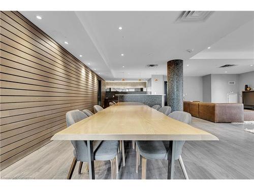 105-85 Duke Street W, Kitchener, ON - Indoor Photo Showing Dining Room